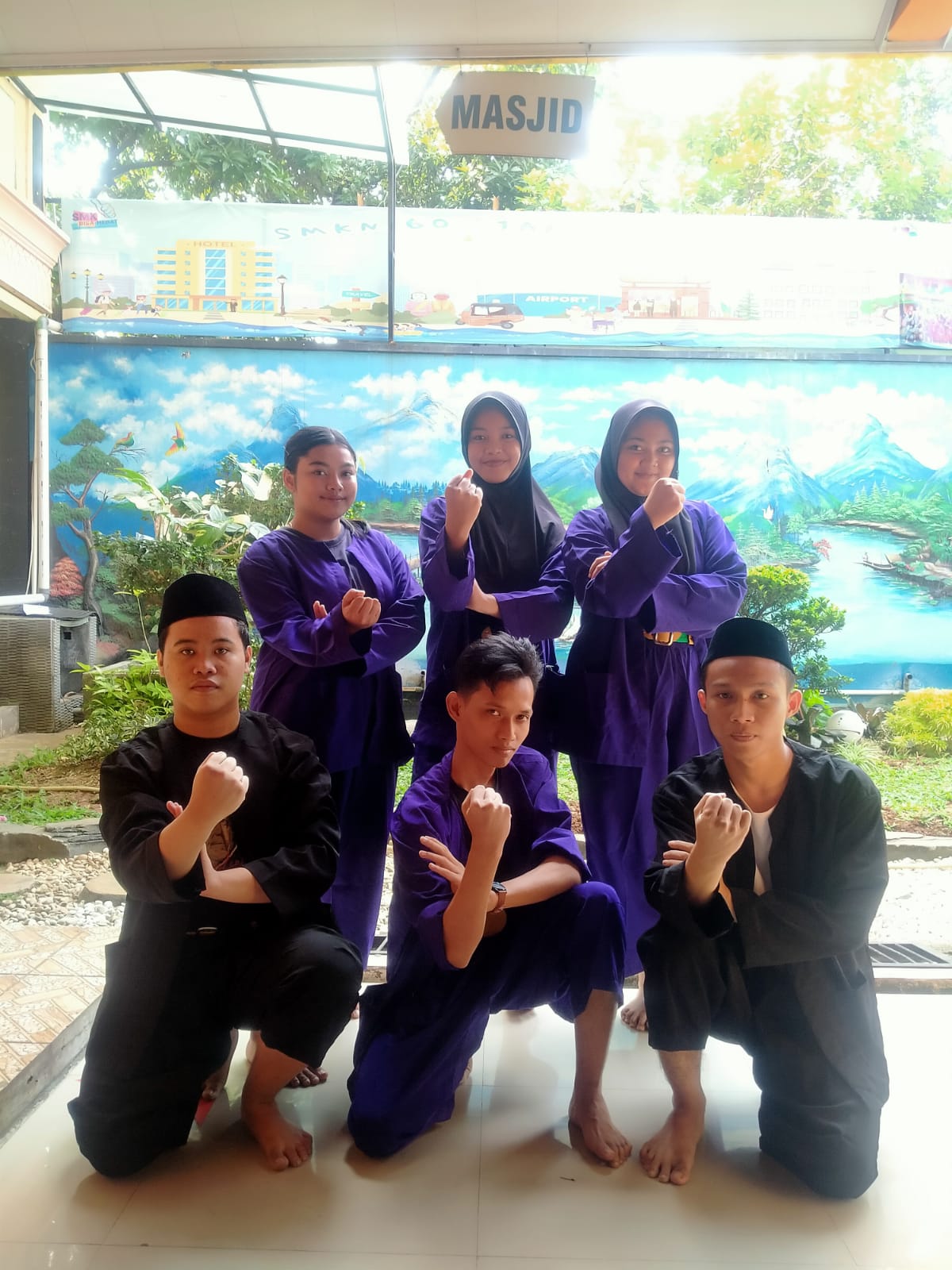 Ruang Belajar SMA NEGERI 4 SURABAYA